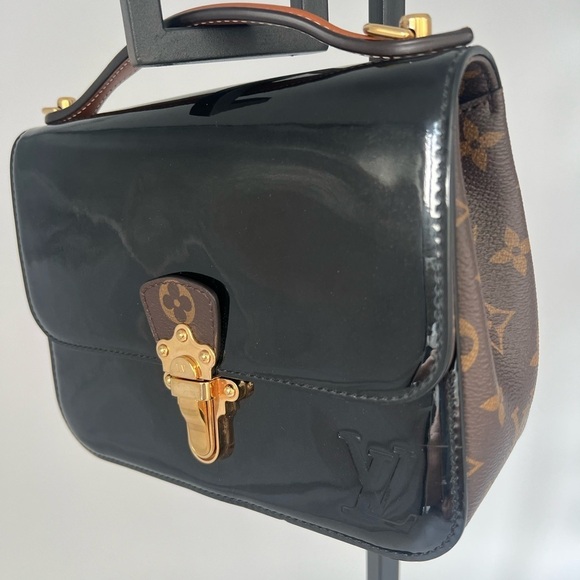 Louis Vuitton Cherrywood BB- LIKE NEW!!! - Picture 4 of 16